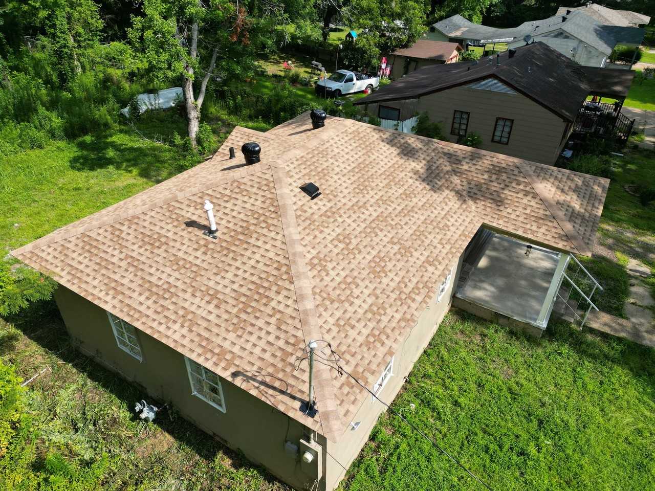 1753 Mcgee St - Photo 7 of 47