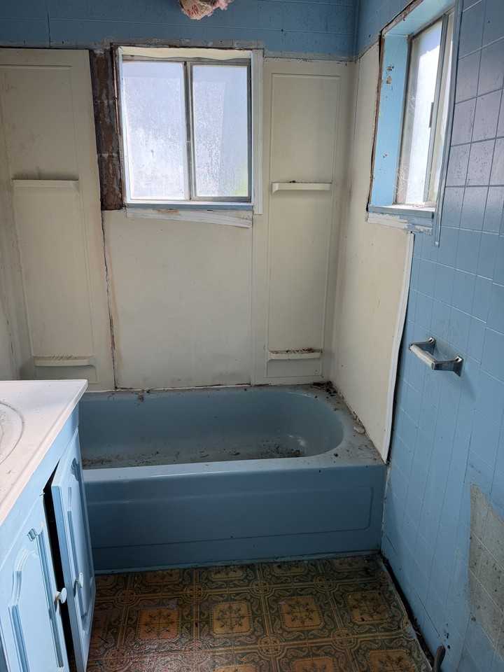 225 N 63rd St - Photo 7 of 50