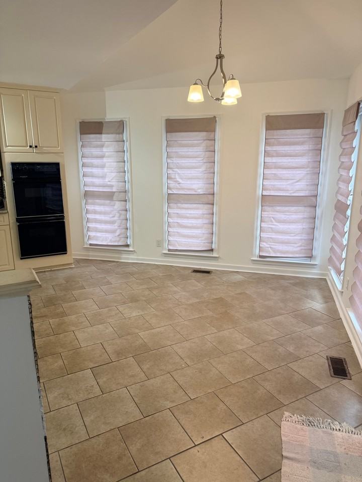 1616 Clear Springs Ln - Photo 6 of 20