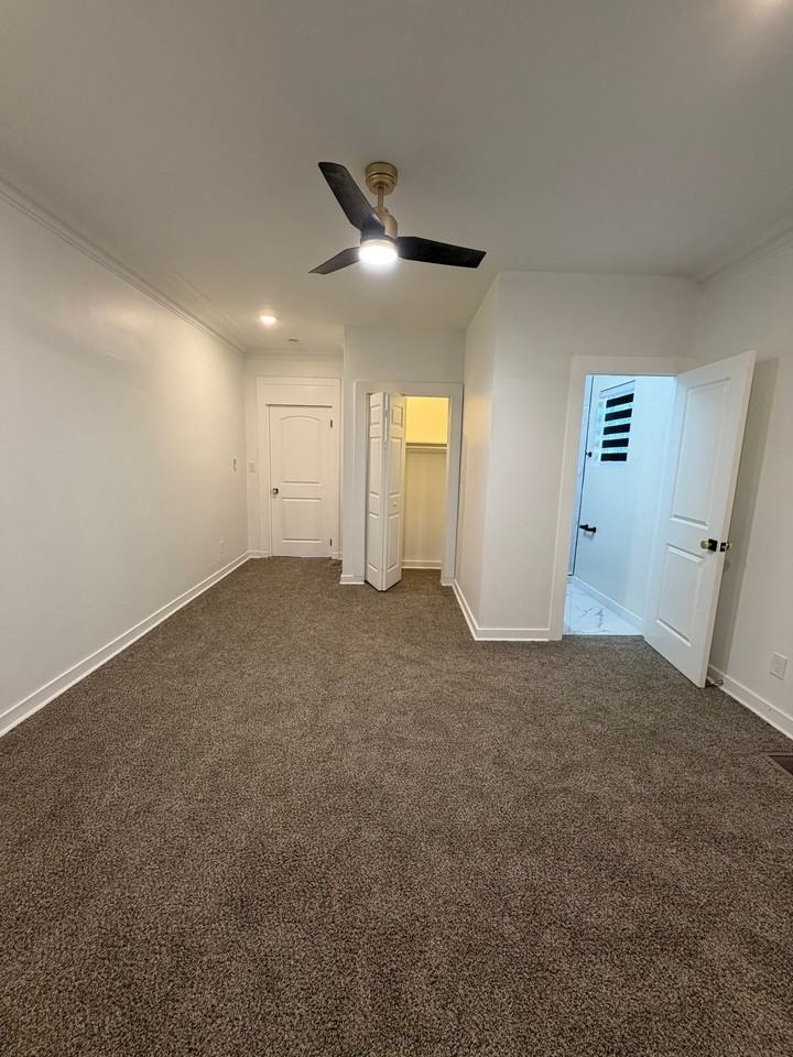 3219 Beresford Ave - Photo 6 of 21