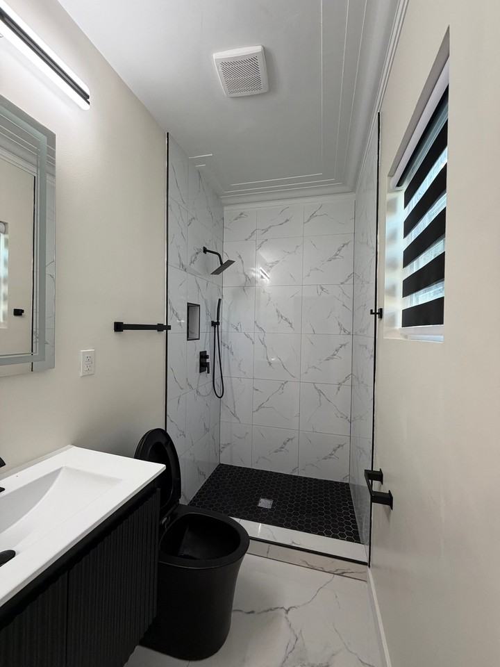 3219 Beresford Ave - Photo 7 of 21