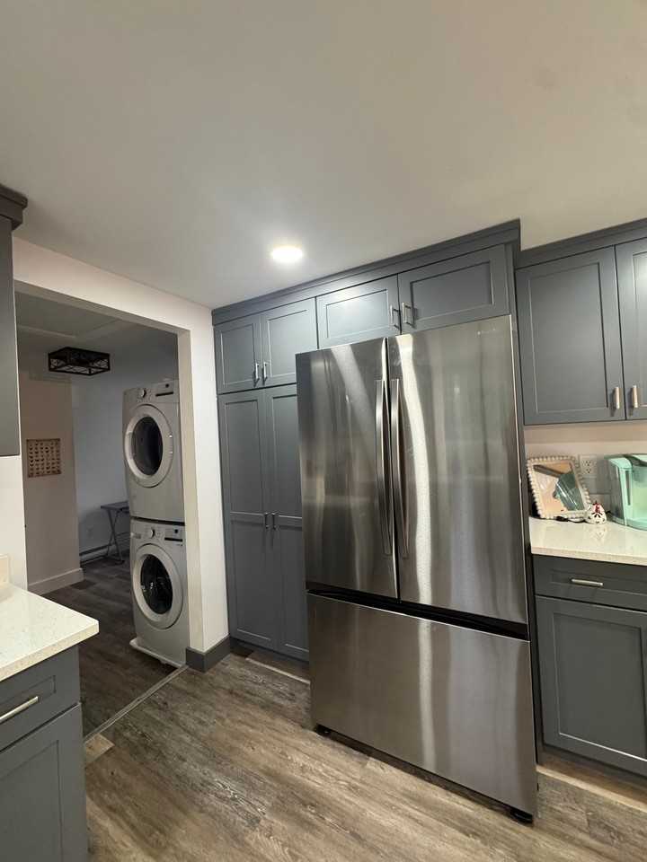 587 Middleline Rd - Photo 4 of 15