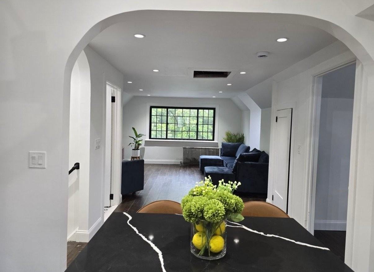 83 Rollins Ave #2 - Photo 5 of 15