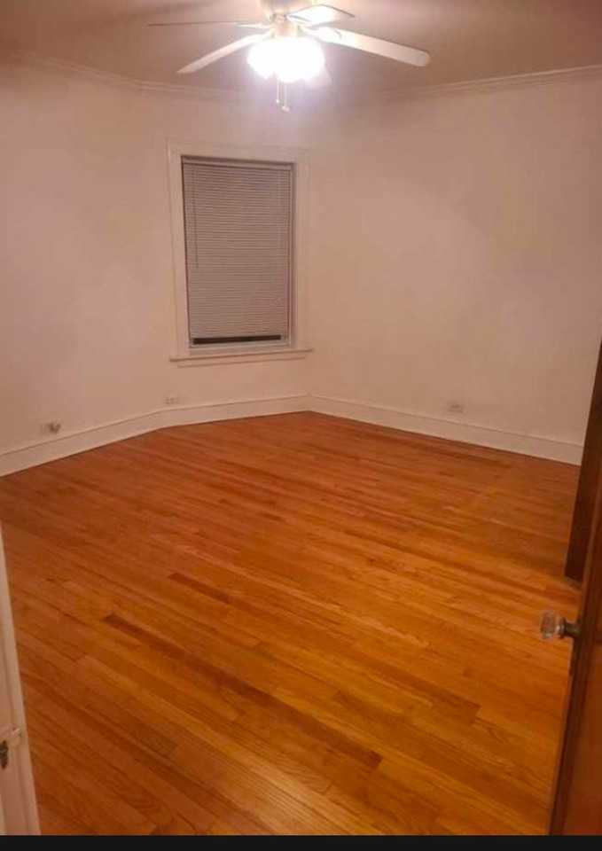 6041 N Talman Ave #3 - Photo 4 of 12