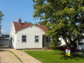15811 Maplewood Ave - Photo 1 of 1