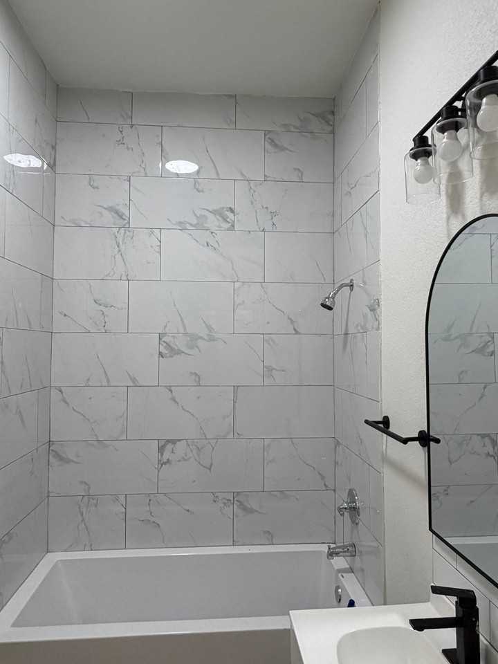 404 E Ross Ave - Photo 4 of 10
