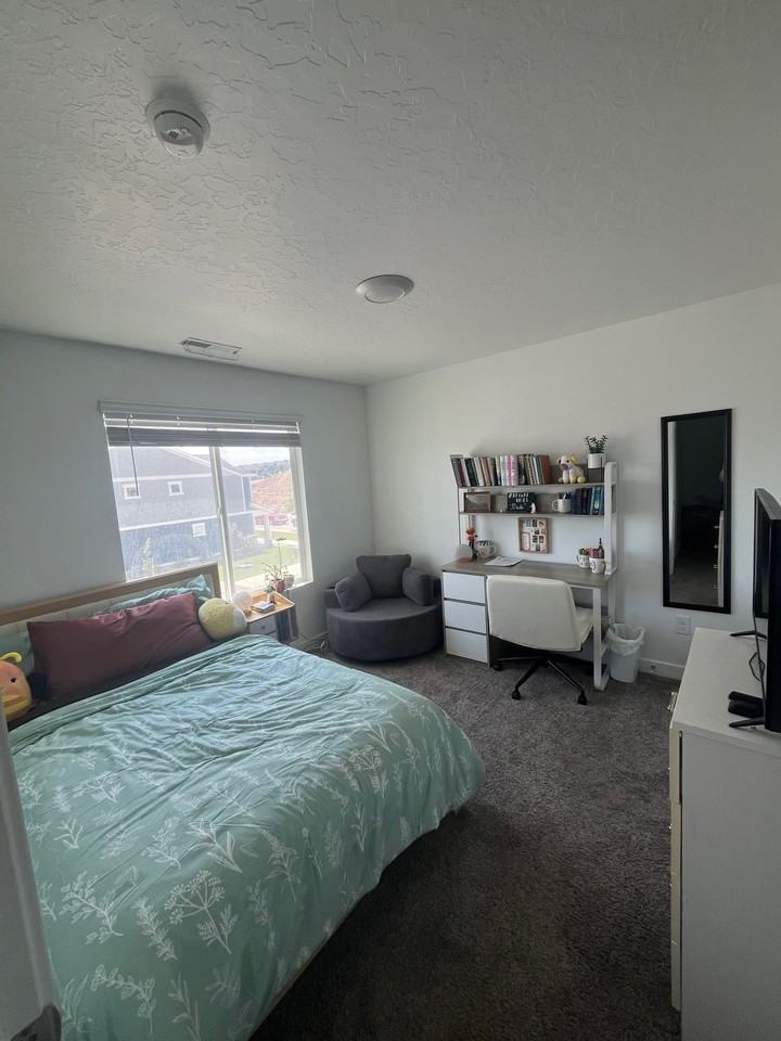 3910 Wn - Photo 5 of 10