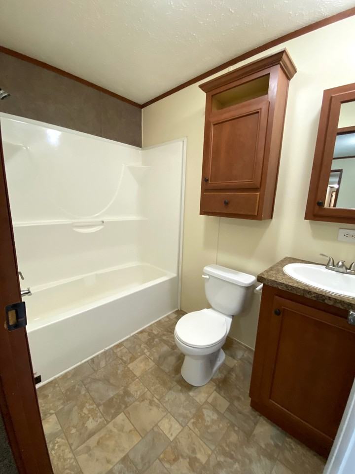 2047 Mcdivitt Ct #194 - Photo 7 of 12