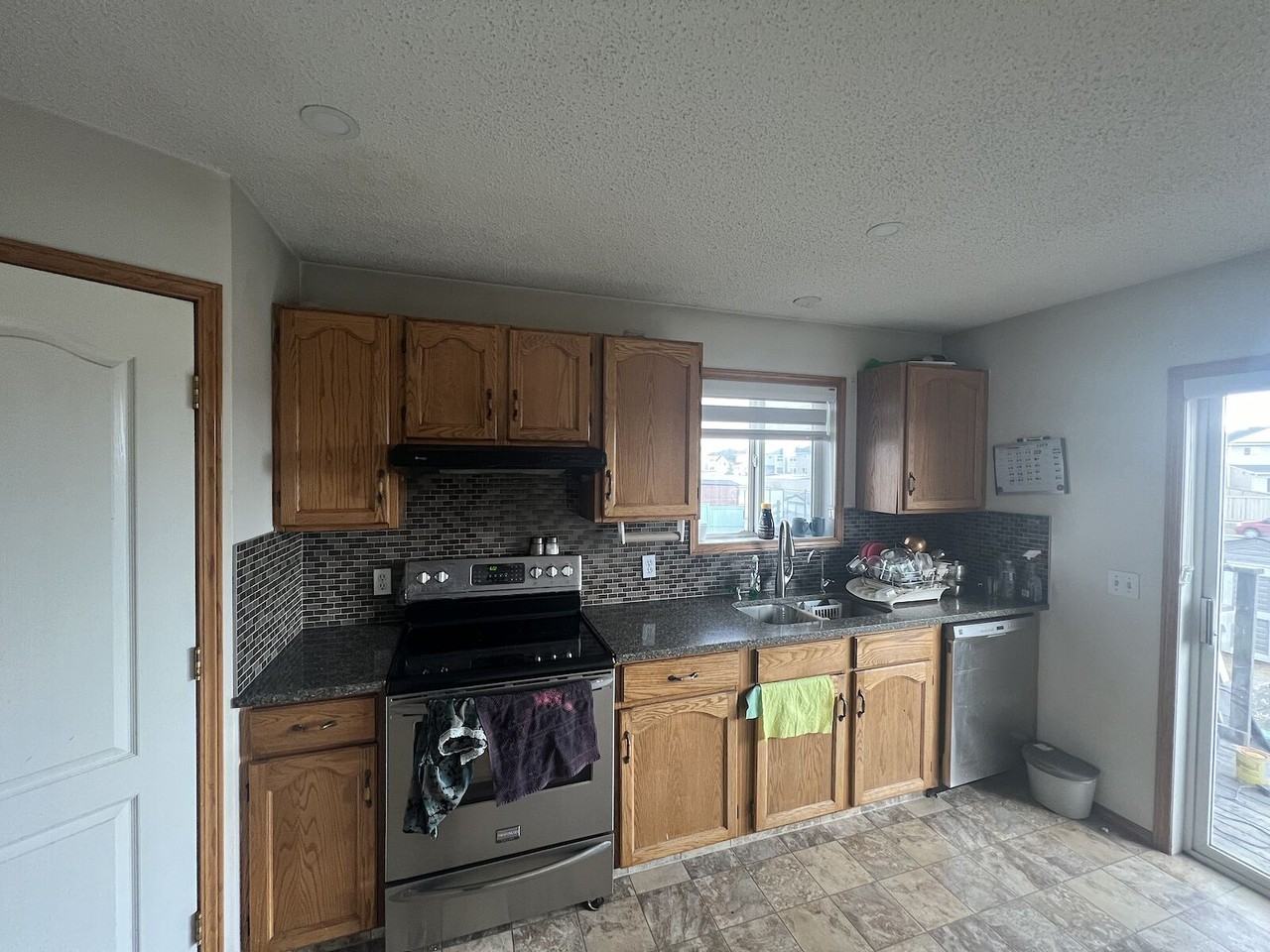 615 Saddlecreek Way Ne - Photo 6 of 17
