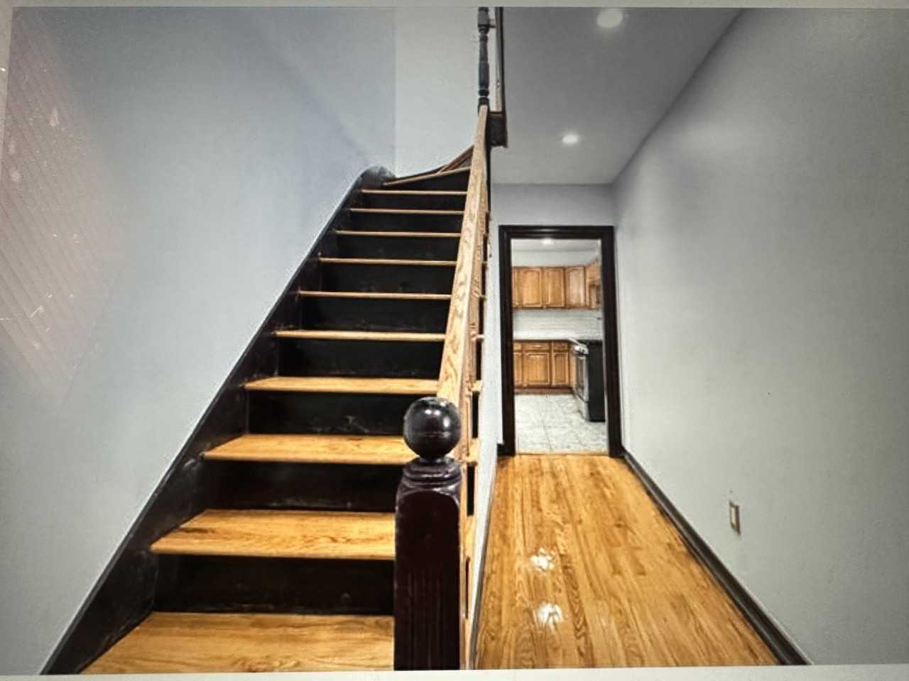 8 Woodville Park #NA - Photo 4 of 16