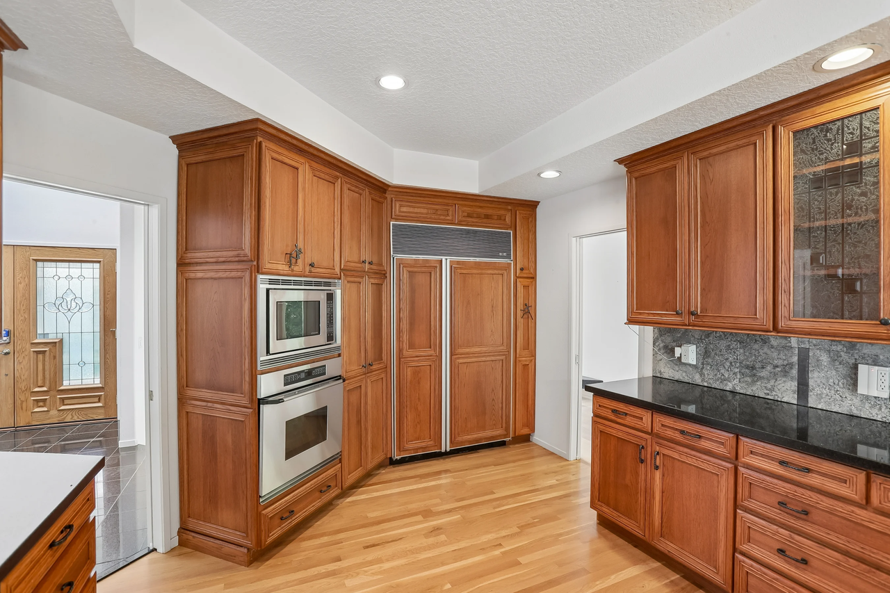 10836 S Southridge Dr #NA - Photo 5 of 18