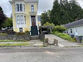 featured image of 1393 Franklin Ave #A