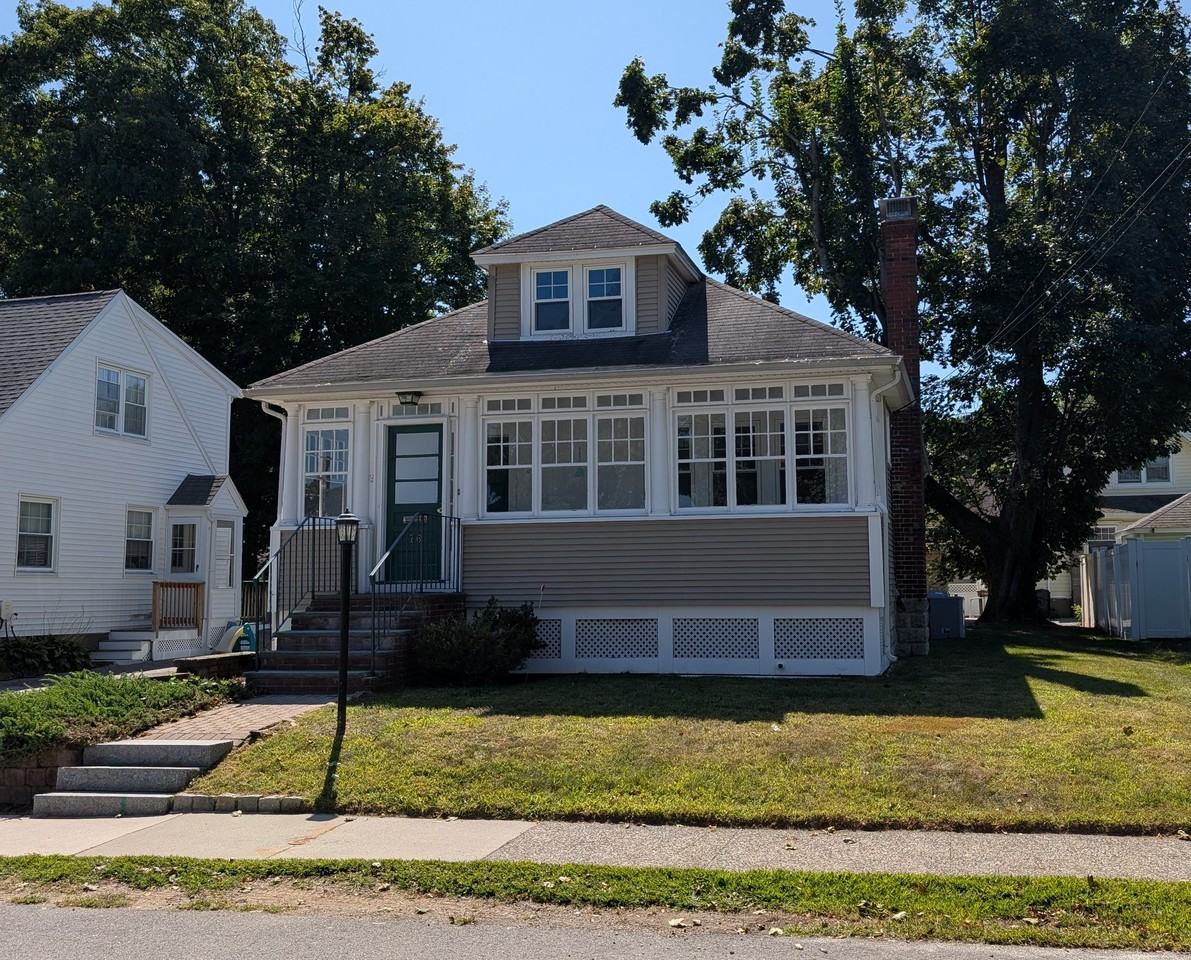 76 Winthrop St