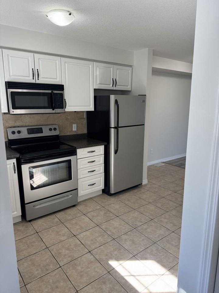 1328 Upper Sherman Ave - Photo 2 of 13