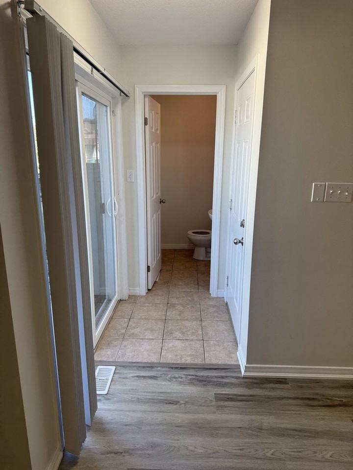 1328 Upper Sherman Ave - Photo 6 of 13