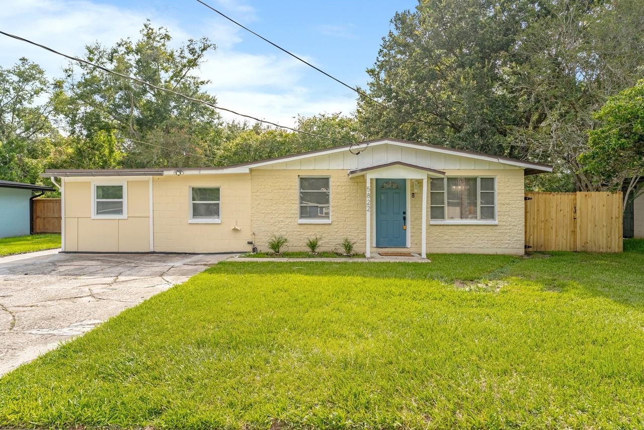 5822 Tampico Rd - Photo 2 of 22