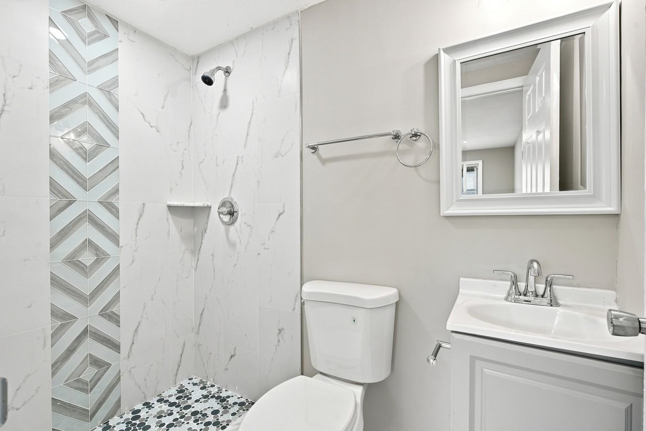 5822 Tampico Rd - Photo 7 of 22