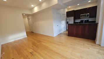 featured image of 3337 N Halsted St #2