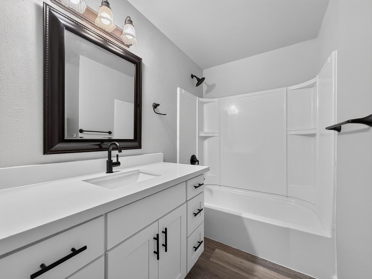 3217 Norton AveUnit 4 #4 - Photo 7 of 23