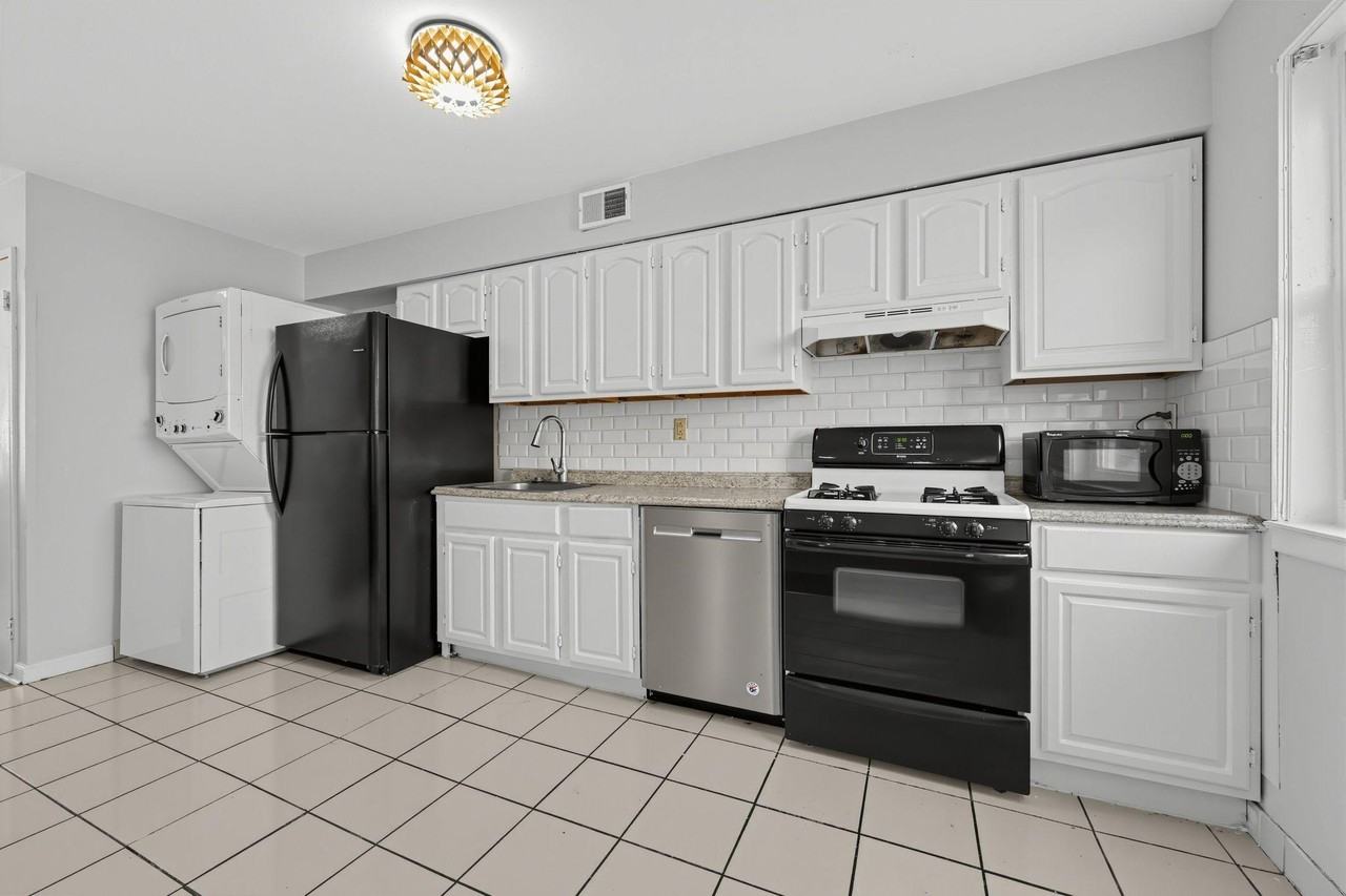 N Marvine St - Photo 5 of 12