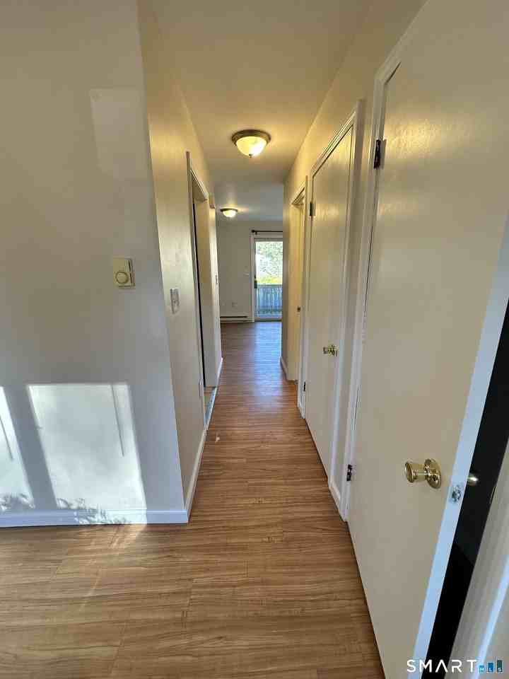 21 Gallup St - Photo 4 of 17