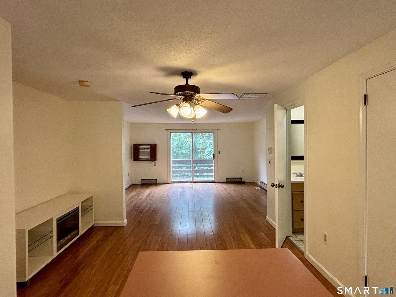 231 Boston Post Rd #31 - Photo 3 of 23