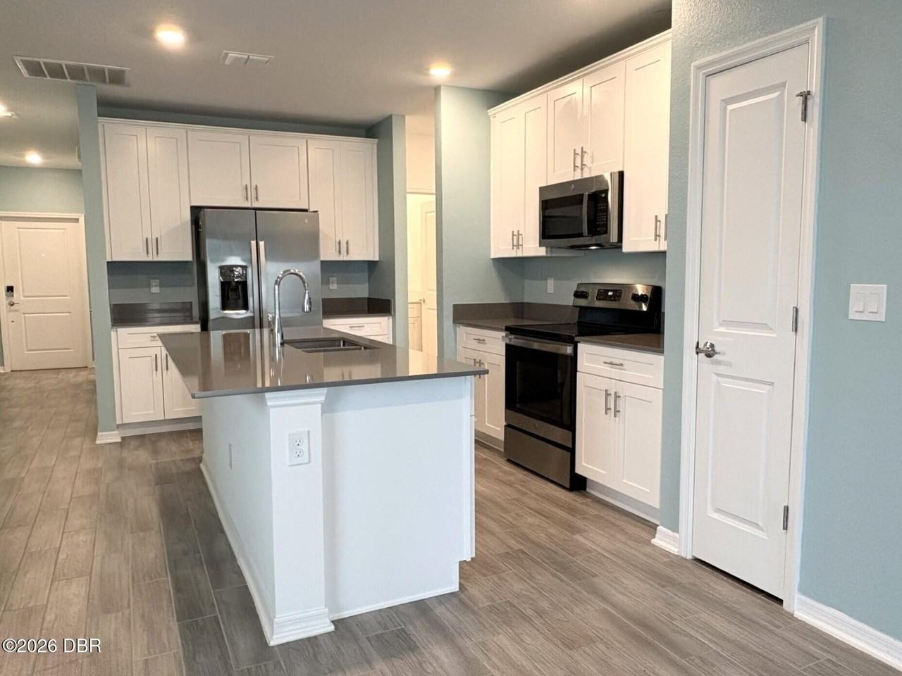 1095 Cabot Cliffs Dr - Photo 3 of 21