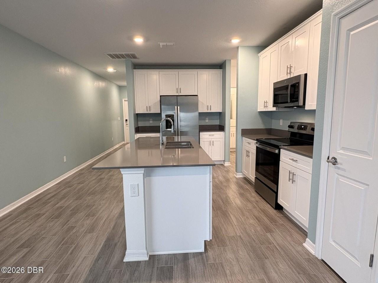 1095 Cabot Cliffs Dr - Photo 4 of 21