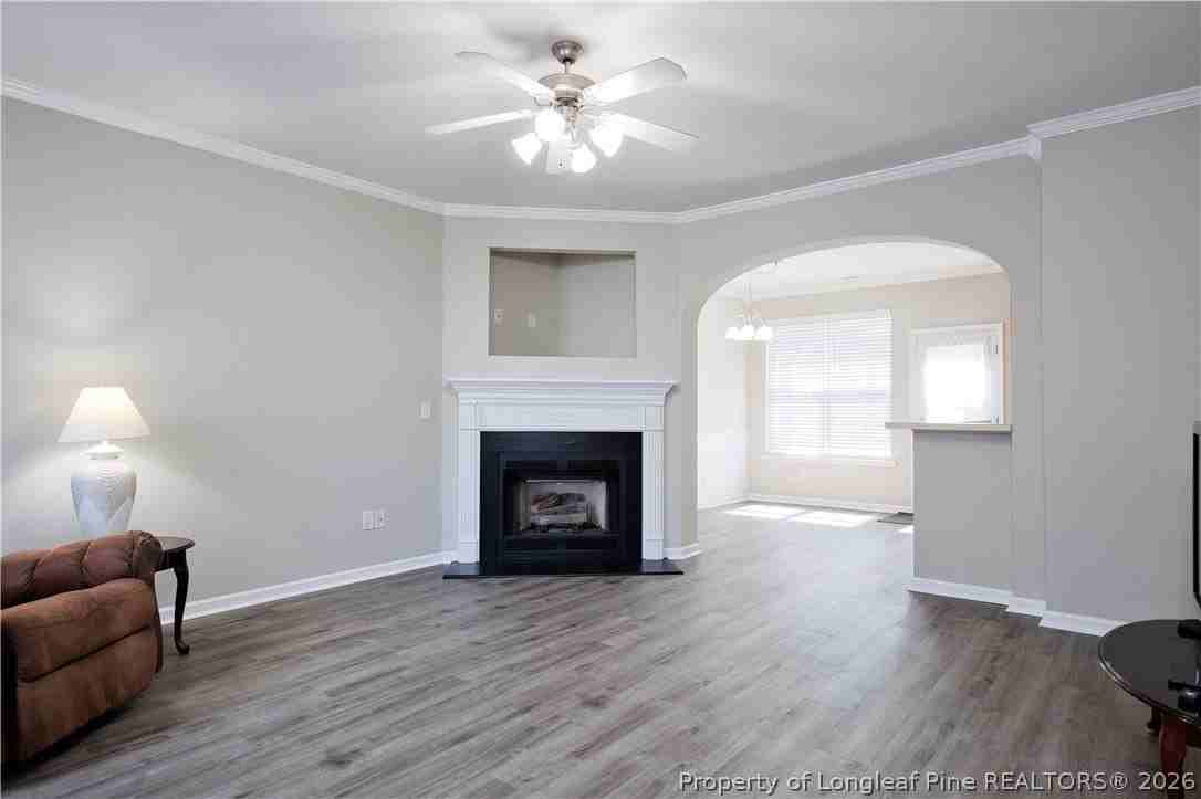 512 Colwick Ln - Photo 3 of 35