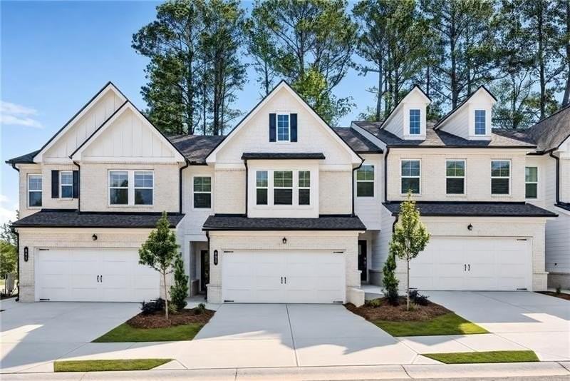 879 Rainwater Trce