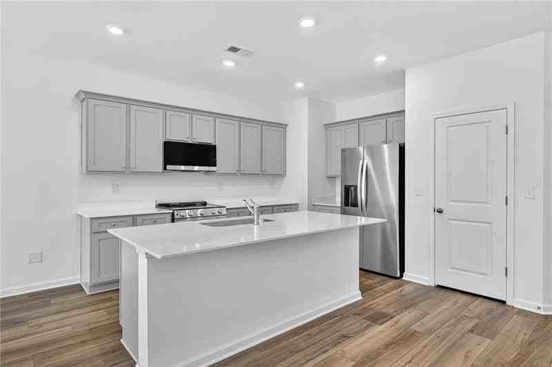 879 Rainwater Trce - Photo 5 of 16