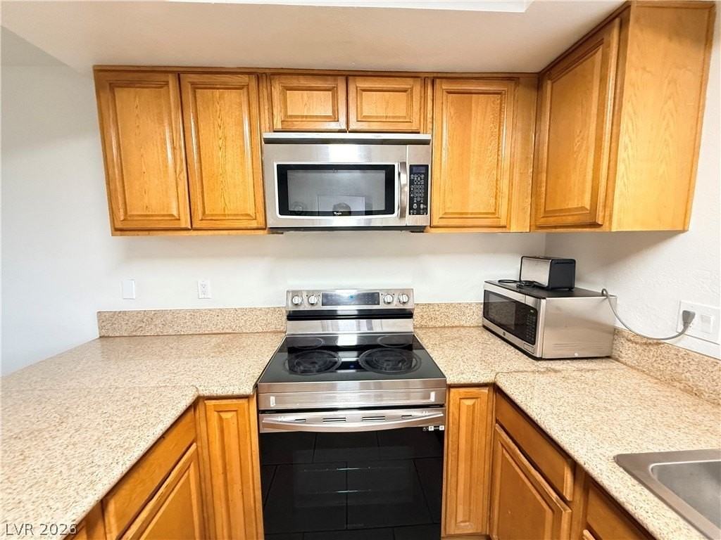 4744 W Twain Ave #D - Photo 4 of 15
