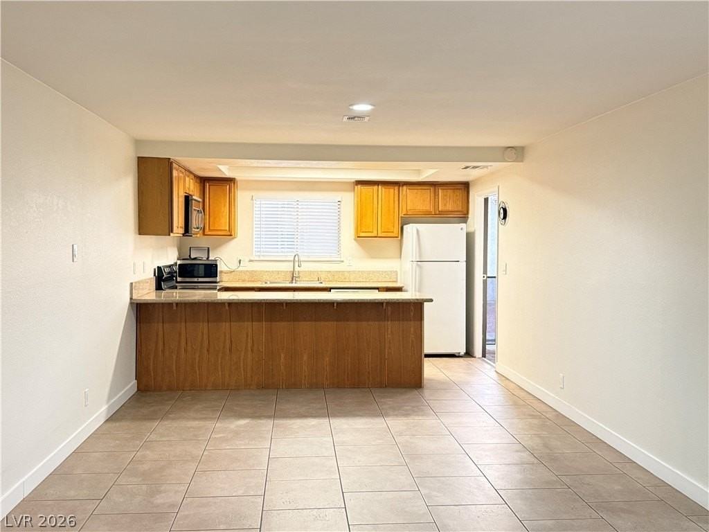 4744 W Twain Ave #D - Photo 6 of 15