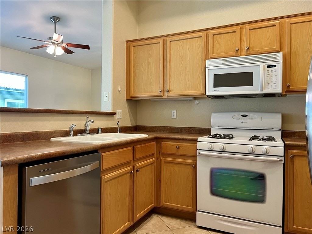 3351 Indian Shadow St #202 - Photo 5 of 25