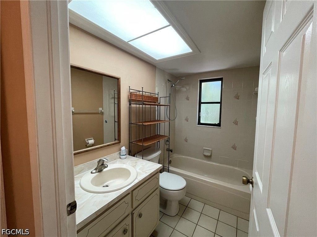 531 Sw 36th St - Photo 7 of 17
