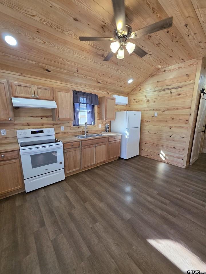 19848 County Road 4145 - Photo 3 of 9