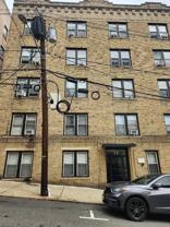 34 74th St #E1 - Photo 1 of 1