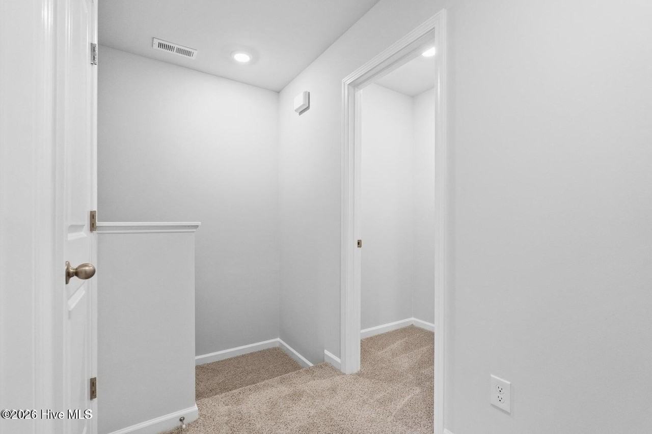 420 Flay Drive - Photo 2 of 22