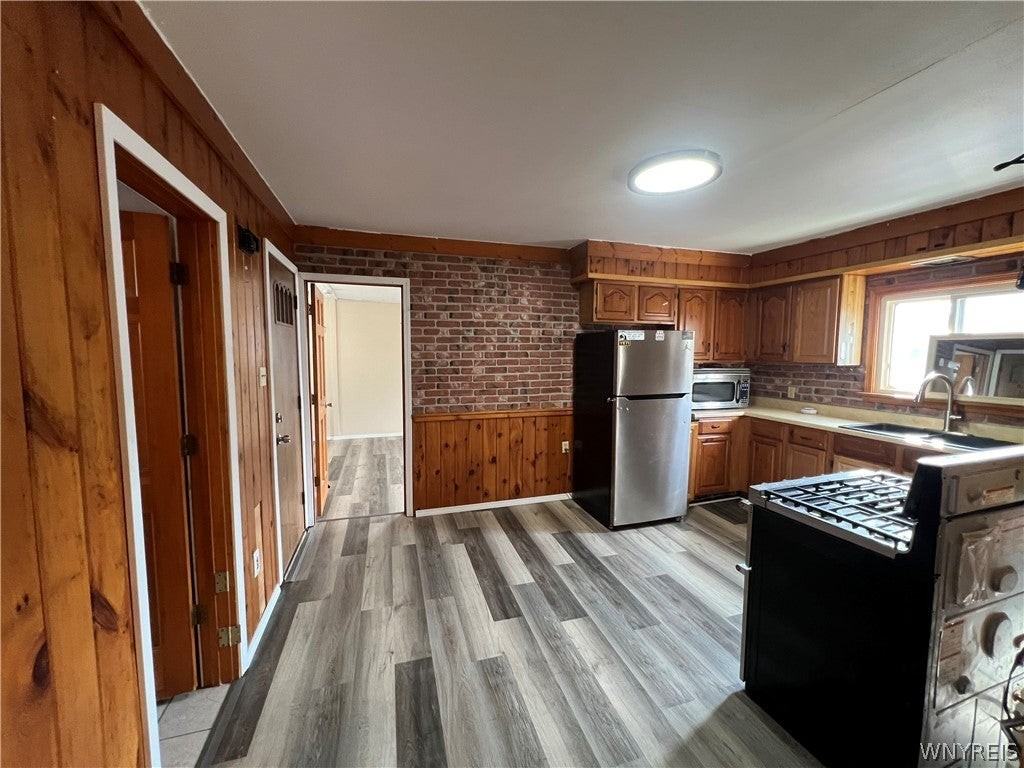 37 Peoria St - Photo 7 of 14