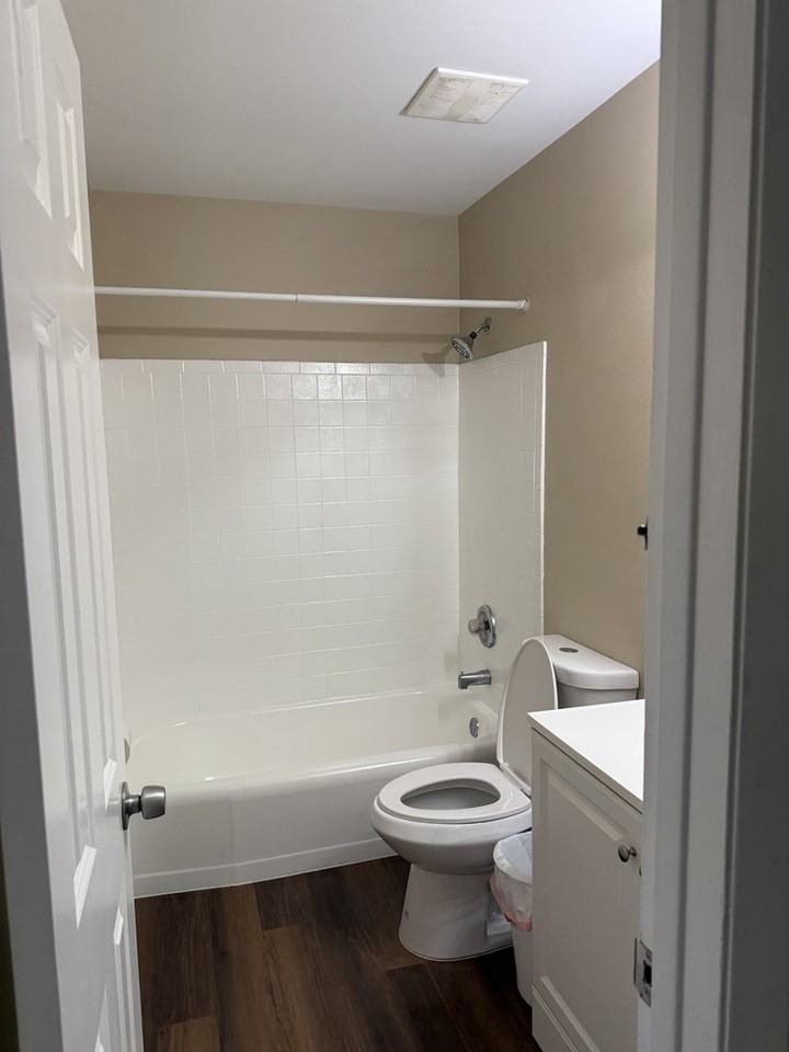 1351 Monomoy St ##C3 - Photo 4 of 22