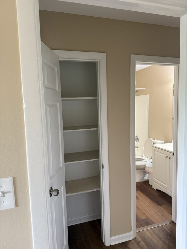 1351 Monomoy St ##C3 - Photo 5 of 22