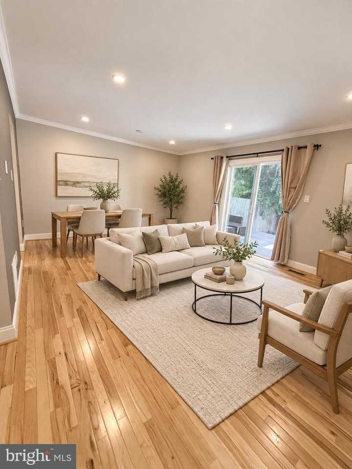 14643 Keeneland Cir - Photo 3 of 31