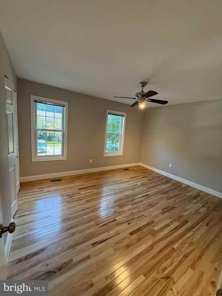 14643 Keeneland Cir - Photo 7 of 31