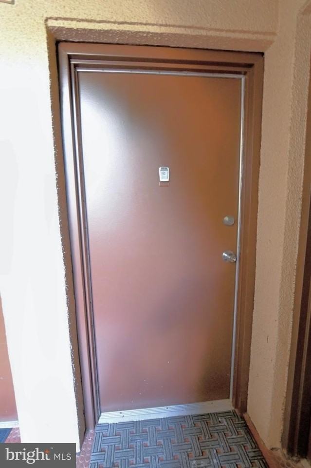 11658 Stoneview Sq - Photo 5 of 31
