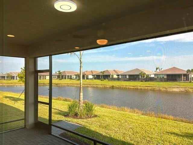 11785 Sw Oceanus Blvd - Photo 3 of 27