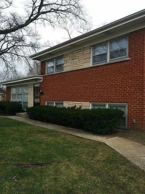 312 Sunset Dr - Photo 2 of 20