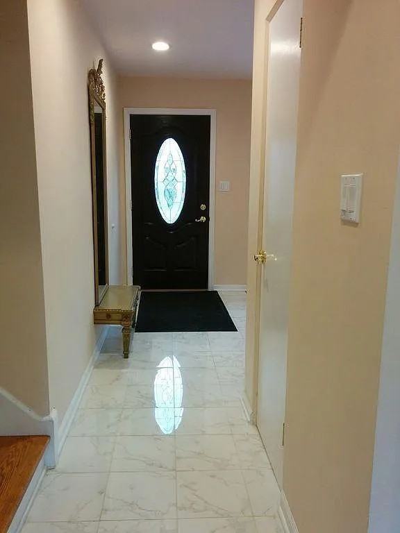 312 Sunset Dr - Photo 3 of 20