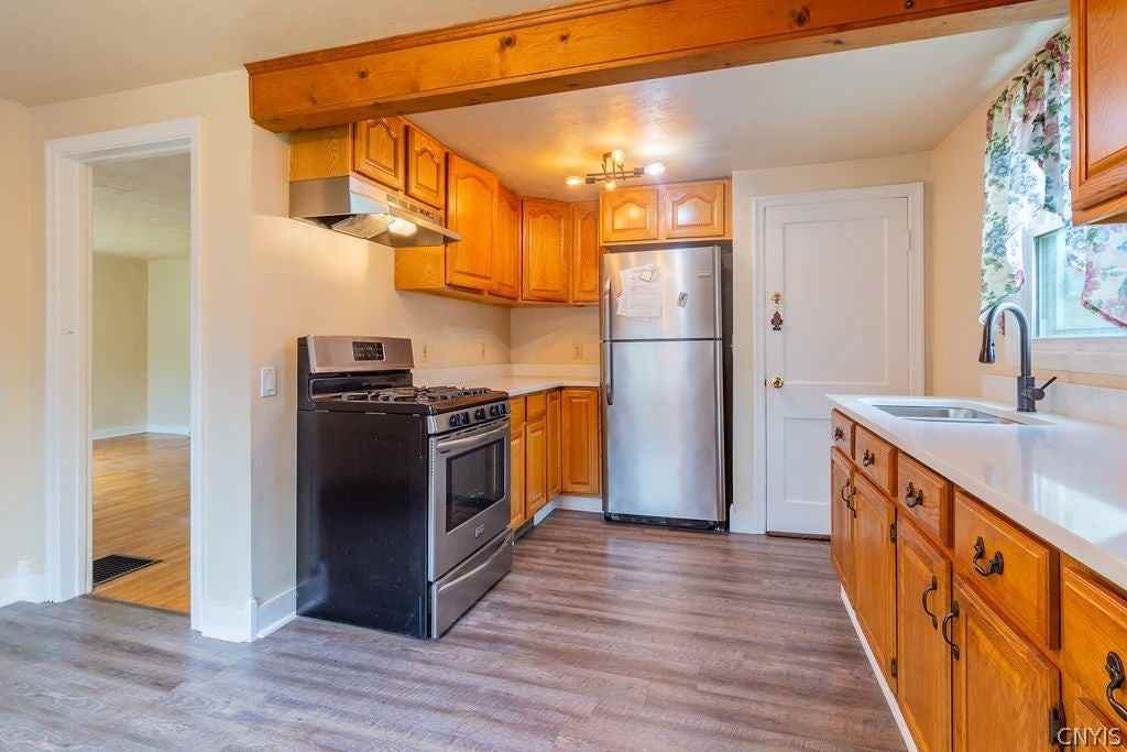 104 Van Mara Dr - Photo 6 of 26