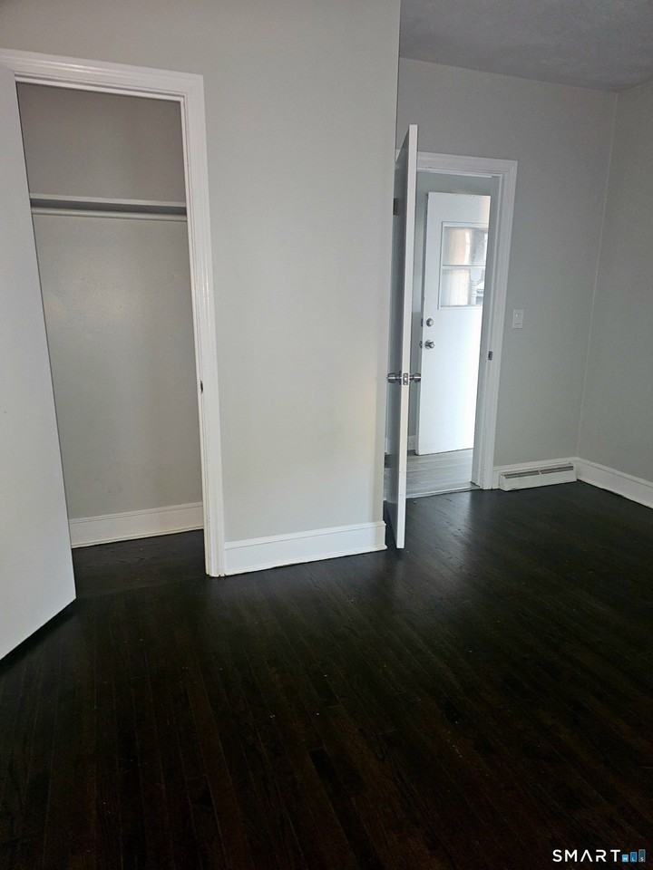 25 Baldwin St - Photo 5 of 14