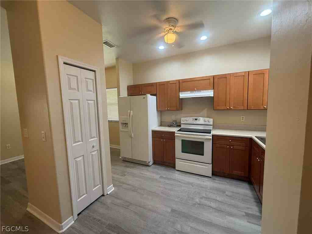 102 Cultural Park Blvd S - Photo 3 of 18